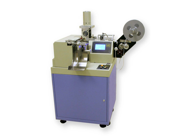 High Speed Ultrasonic Label cut and fold machine